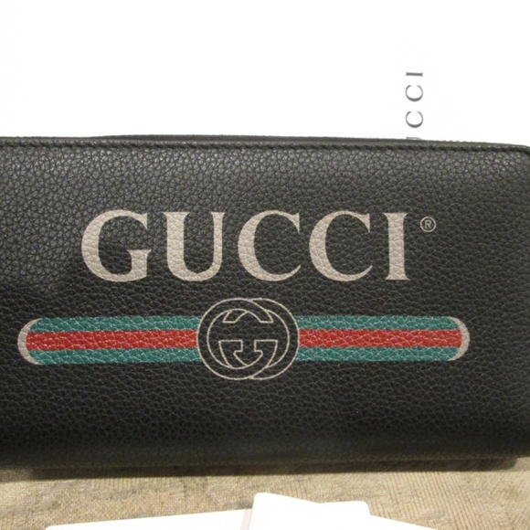 new GUCCI LOGO Black women's  LEATHER Zip Around Wallet w/ plenty of compartment - Picture 4 of 15